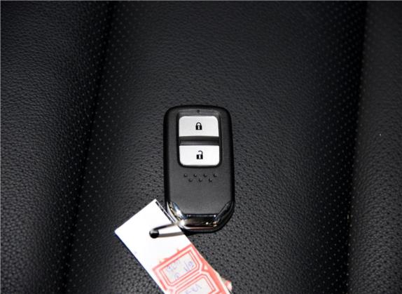 本田CR-V 2015款 2.4L 两驱豪华版 其他细节类   钥匙