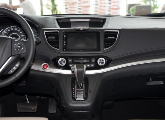 本田CR-V 2015款 2.4L 四驱豪华版 中控类   中控台