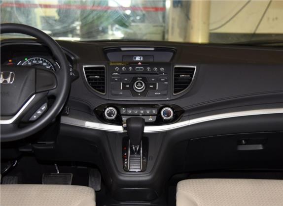 本田CR-V 2016款 2.0L 两驱经典版 中控类   中控台