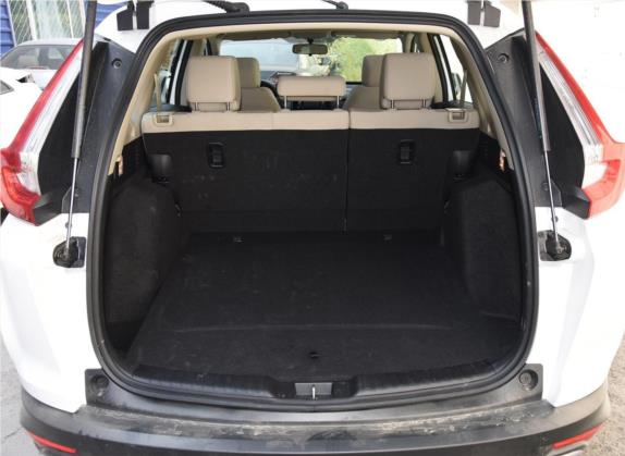本田CR-V 2017款 240TURBO CVT两驱舒适版 车厢座椅   后备厢