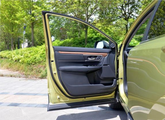 本田CR-V 2017款 240TURBO CVT四驱尊耀版 车厢座椅   前门板