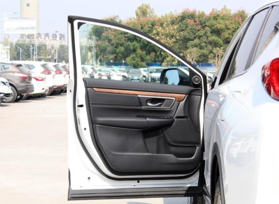 本田CR-V 2019款 锐·混动 2.0L 两驱净驰版 国V 车厢座椅   前门板