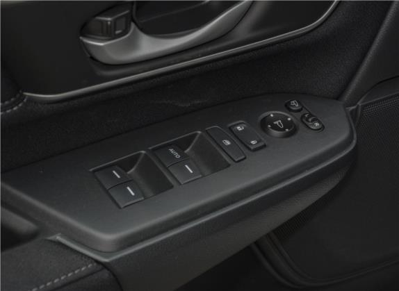 本田CR-V 2019款 耀目版 240TURBO CVT两驱都市版 国VI 车厢座椅   门窗控制