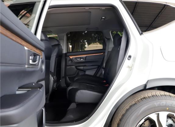本田CR-V 2019款 耀目版plus 240TURBO CVT两驱风尚版 国VI 车厢座椅   后排空间