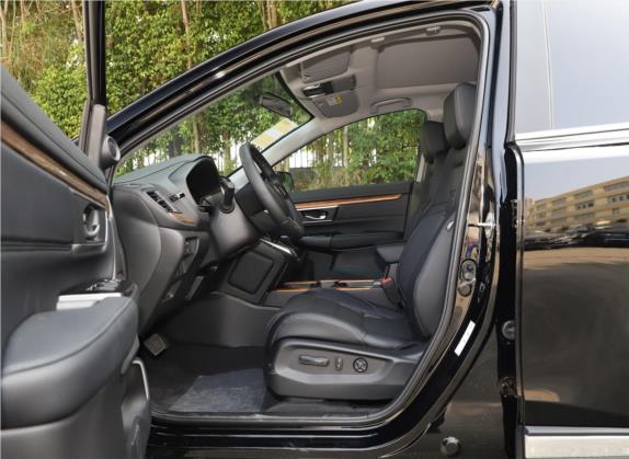 本田CR-V 2019款 耀目版plus 240TURBO CVT四驱豪华版 国VI 车厢座椅   前排空间
