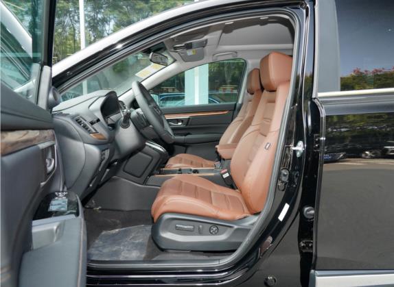 本田CR-V 2021款 锐·混动 2.0L 四驱净骋版 车厢座椅   前排空间