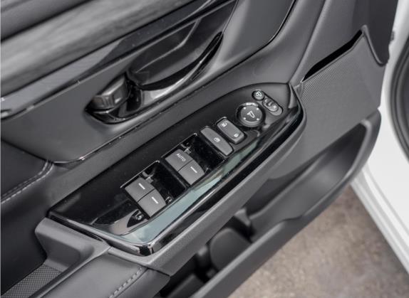 本田CR-V 2021款 锐·混动 2.0L 两驱净·黑爵士版 车厢座椅   门窗控制