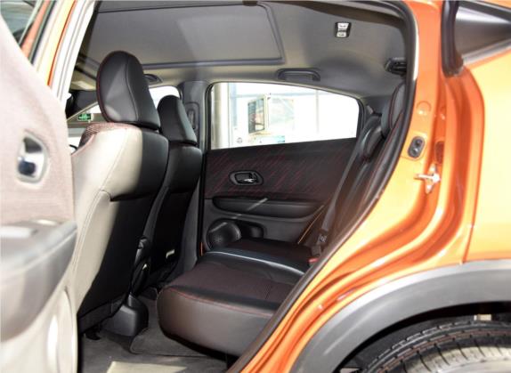 本田XR-V 2015款 1.8L EXi  CVT舒适版 车厢座椅   后排空间