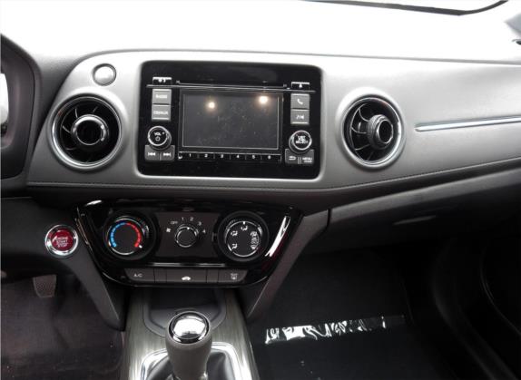 本田XR-V 2017款 1.8L EXi 手动舒适版 中控类   中控台