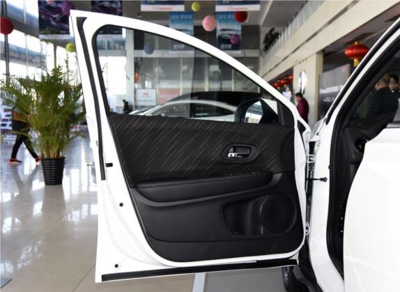 本田XR-V 2017款 1.8L EXi CVT舒适版 车厢座椅   前门板