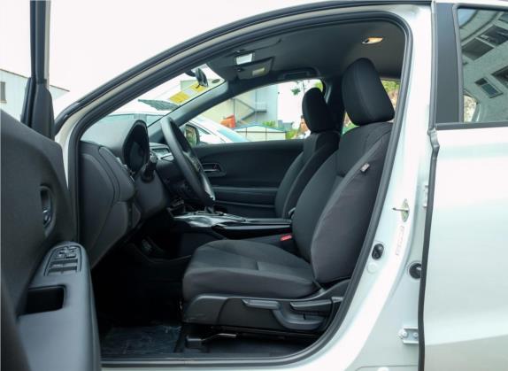 本田XR-V 2019款 1.5L 手动经典版 国V 车厢座椅   前排空间