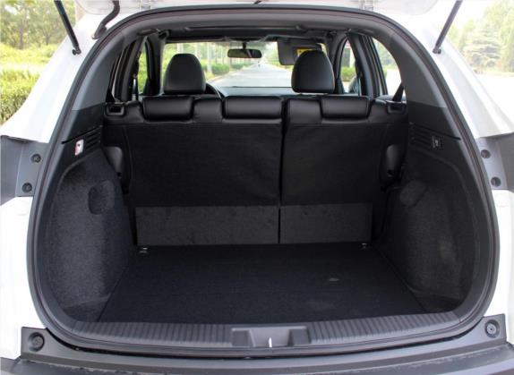 本田XR-V 2019款 1.5L CVT舒适版 国V 车厢座椅   后备厢
