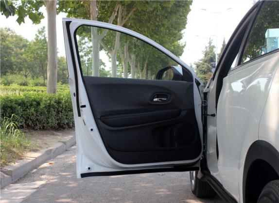 本田XR-V 2019款 1.5L CVT舒适版 国V 车厢座椅   前门板