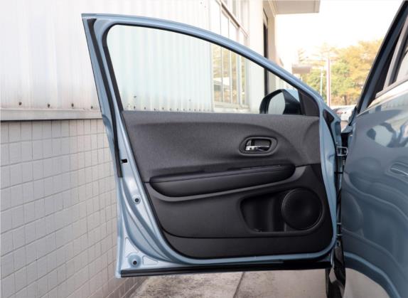 本田XR-V 2020款 1.5L CVT舒适版 车厢座椅   前门板