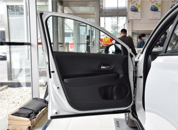 本田XR-V 2020款 1.5L CVT豪华版 车厢座椅   前门板