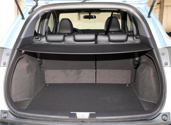 本田XR-V 2020款 220TURBO CVT豪华版 车厢座椅   后备厢