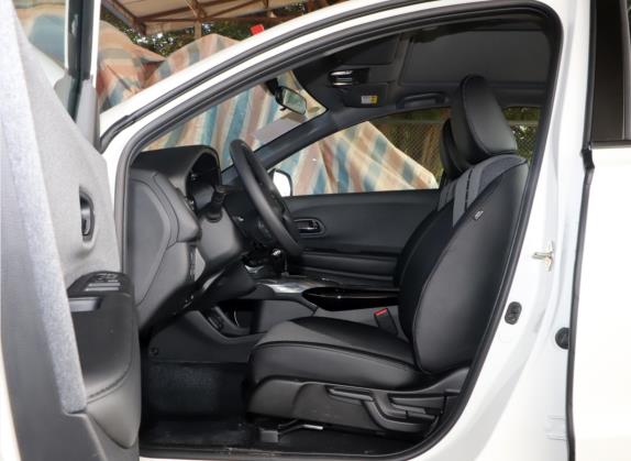 本田XR-V 2021款 1.5L CVT舒适版 车厢座椅   前排空间