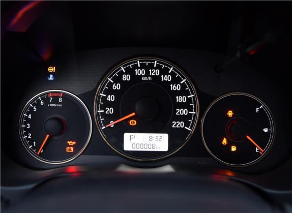哥瑞 2016款 1.5L CVT舒适版 中控类   仪表盘