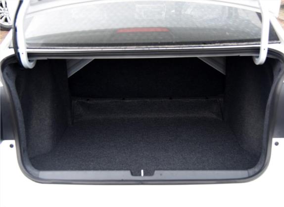 哥瑞 2016款 1.5L CVT风尚版 车厢座椅   后备厢