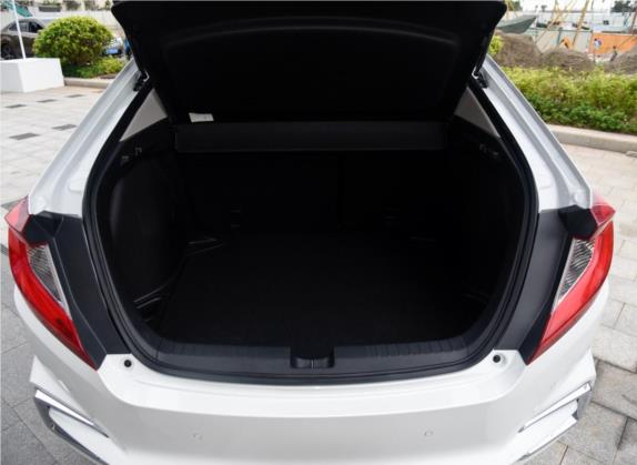 竞瑞 2017款 1.5L CVT风尚版 车厢座椅   后备厢