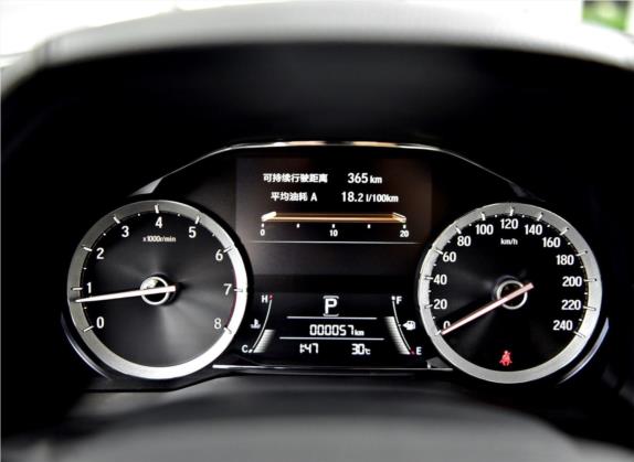 本田UR-V 2017款 240TURBO 两驱豪华版 国V 中控类   仪表盘