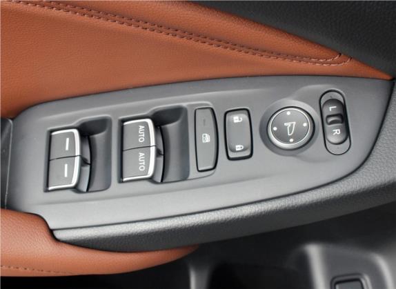 英仕派 2019款 锐·混动 2.0L 净雅版 国V 车厢座椅   门窗控制