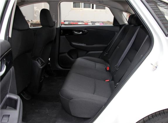 享域 2019款 180TURBO 手动舒适版 国V 车厢座椅   后排空间