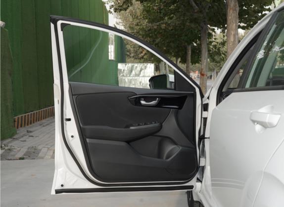 享域 2021款 锐·混动 1.5L 净适版 车厢座椅   前门板