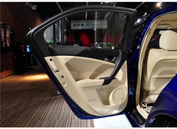 思铂睿 2009款 2.4L 尊贵导航版 车厢座椅   前门板