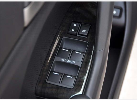思铂睿 2009款 2.4L 尊贵导航版 车厢座椅   门窗控制