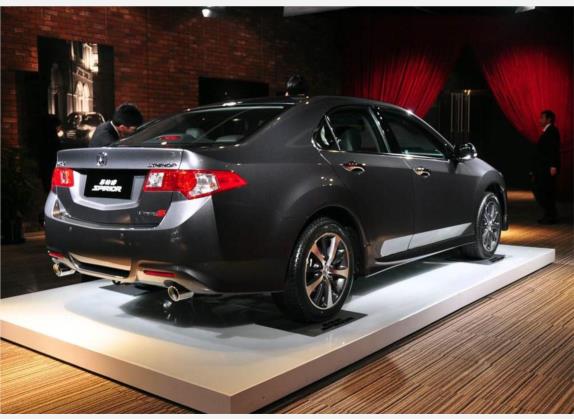 思铂睿 2009款 2.4L TYPE-S 外观   斜后