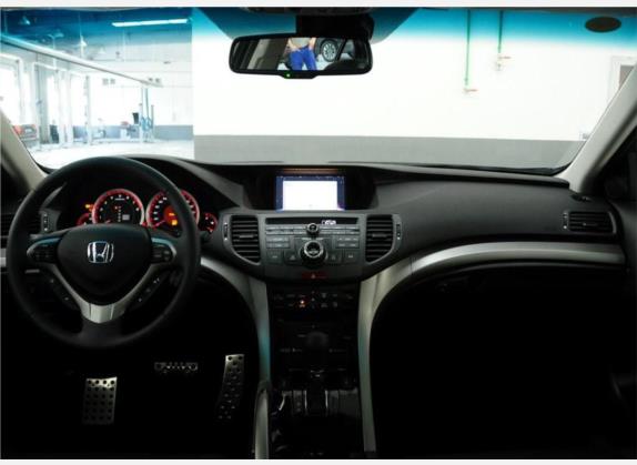 思铂睿 2009款 2.4L TYPE-S NAVI 中控类   中控全图