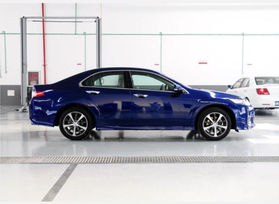 思铂睿 2009款 2.4L TYPE-S NAVI 外观   正侧