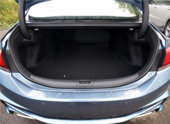 思铂睿 2015款 2.4L Si 车厢座椅   后备厢