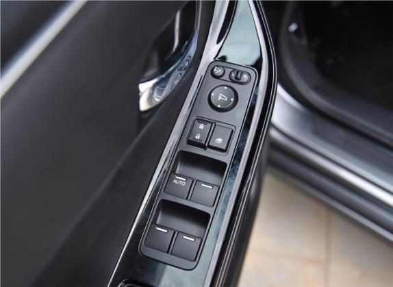 思铂睿 2015款 2.0L 尊贵版 车厢座椅   门窗控制