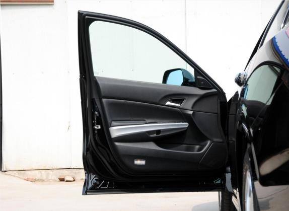 歌诗图 2012款 2.4L 尊享版 车厢座椅   前门板