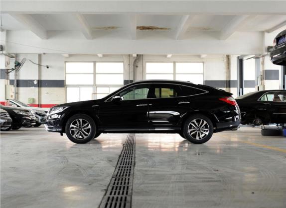 歌诗图 2014款 3.0L AWD尊贵导航版 外观   正侧