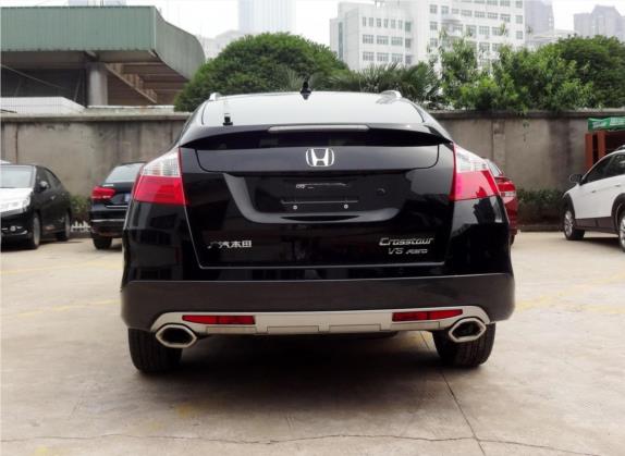 歌诗图 2014款 3.0L AWD尊贵版 外观   正后