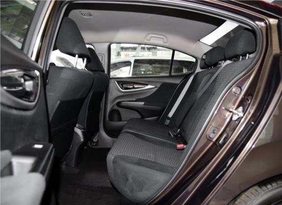 凌派 2015款 1.8L 手动舒适版 车厢座椅   后排空间