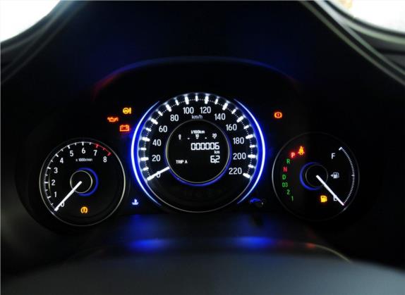 凌派 2015款 1.8L 自动豪华版 中控类   仪表盘