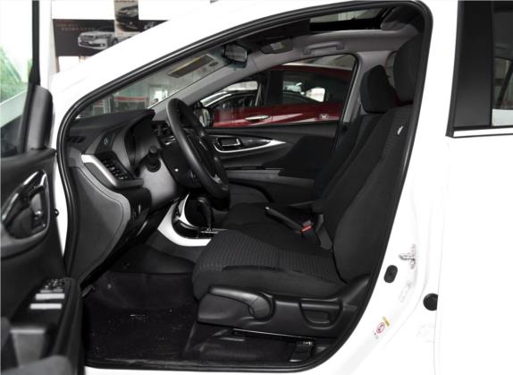 凌派 2015款 1.8L 自动超配限量版 车厢座椅   前排空间