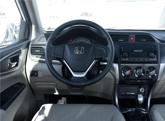 凌派 2016款 1.8L 手动舒适版 中控类   驾驶位