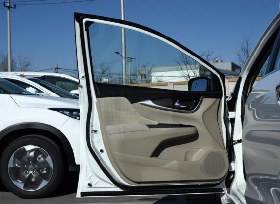 凌派 2016款 1.8L 手动舒适版 车厢座椅   前门板