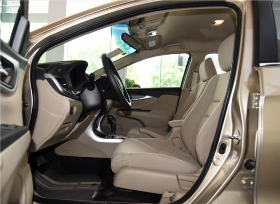 凌派 2016款 1.8L CVT舒适版 车厢座椅   前排空间