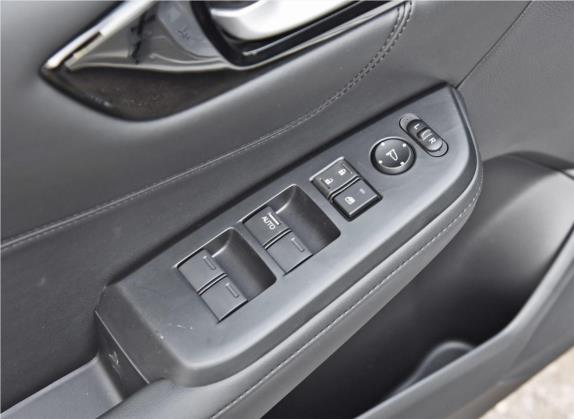 凌派 2019款 180Turbo CVT豪华版 国V 车厢座椅   门窗控制