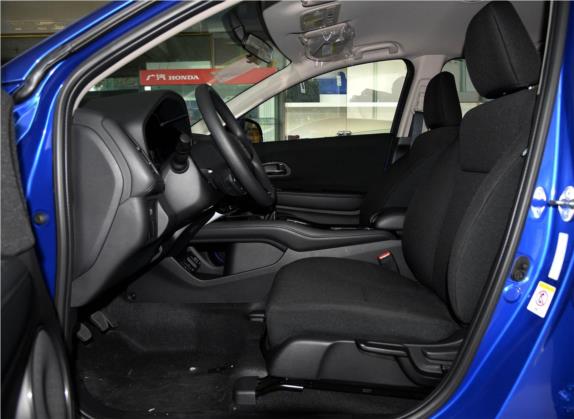 缤智 2015款 1.5L 手动两驱舒适型 车厢座椅   前排空间