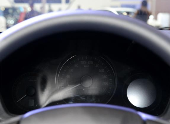缤智 2015款 1.8L CVT两驱精英型 中控类   仪表盘