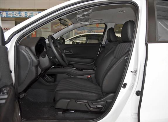 缤智 2017款 1.8L CVT两驱精英型 车厢座椅   前排空间