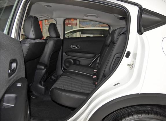 缤智 2017款 1.8L CVT两驱精英型 车厢座椅   后排空间