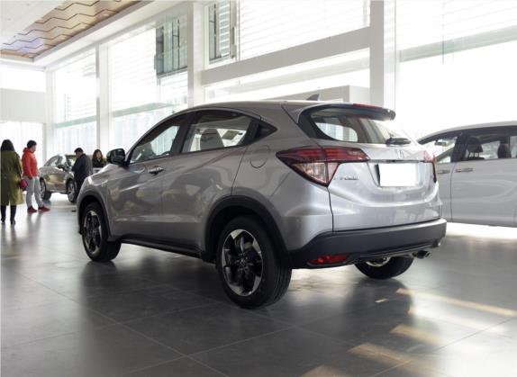 缤智 2017款 1.8L CVT两驱先锋型 外观   斜后